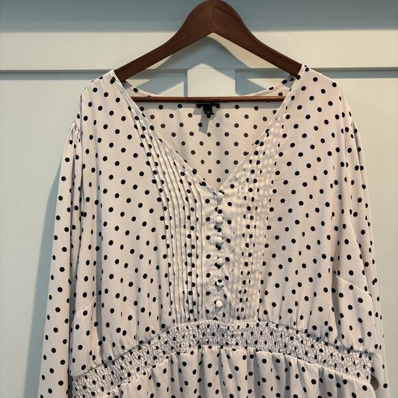 Torrid Babydoll Top 5X‎ White Black Polka Dot Georgette Pintuck Blouse Pinup - Picture 3 of 14